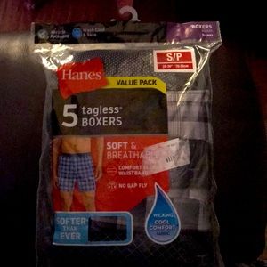 Hanes tagless boxers pack of 5